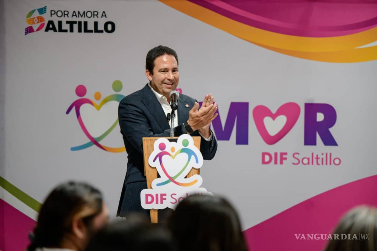 $!Autoridades municipales destacaron que la coordinación con el Gobierno de Coahuila ha permitido ampliar los programas de asistencia para personas con discapacidad auditiva.