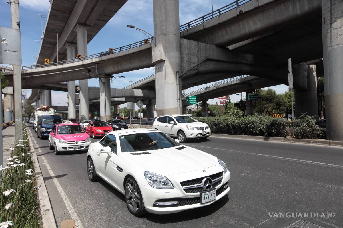 No habrá transporte público gratis por Hoy no Circula: Müller