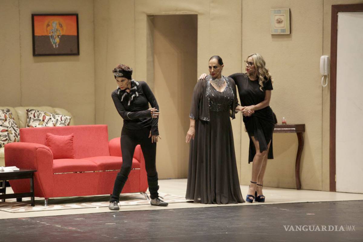 $!‘Hijas de su Madre’: Divas, comedia y sangre