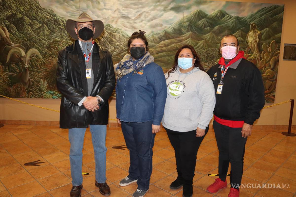 $!Fernando Cabral, Saira García, Adriana Salas y Alfredo Muñiz organizadores de “Una noche en el museo”