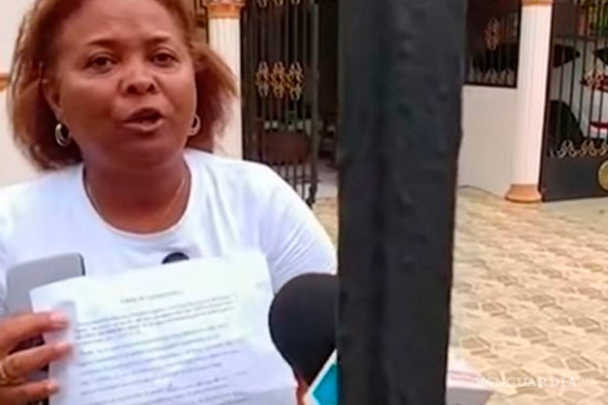 Escapa de hospital porque dice no tener coronavirus y su familia la saca de su casa