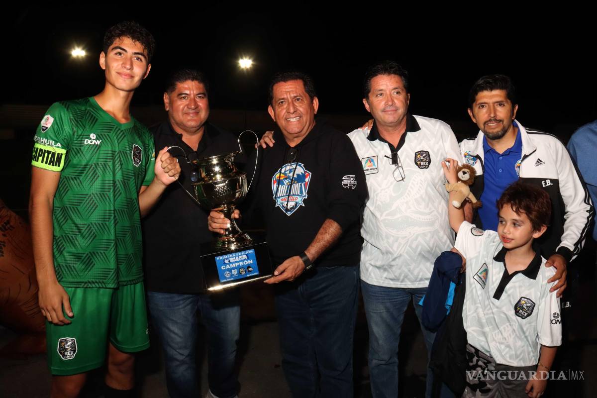 $!Los T-Rex de Ramos Arizpe levantan el trofeo de la Copa Coahuila 2025 tras vencer a Halcones.
