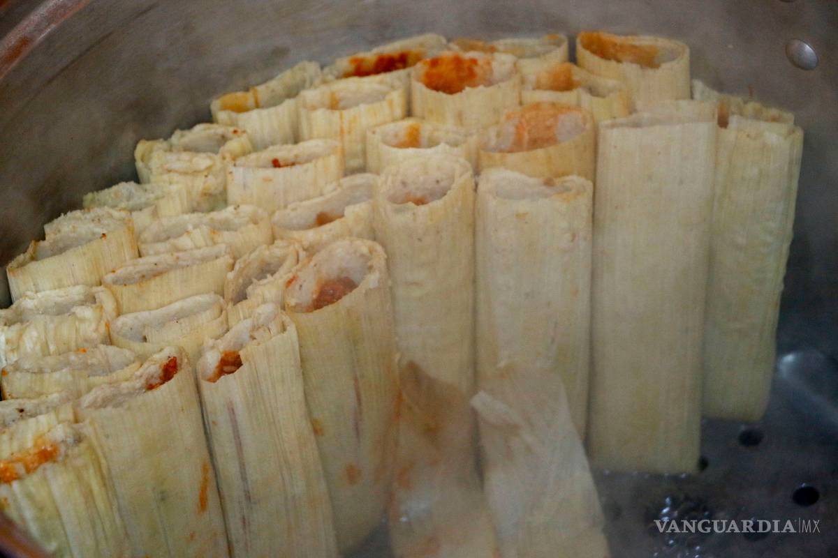 $!Se agotan los tamales en negocios de Saltillo
