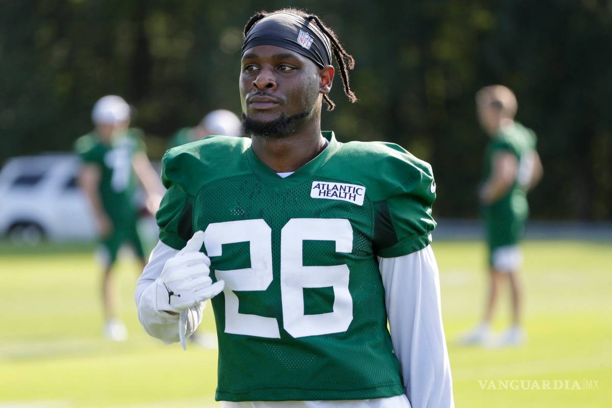 Si Le’Veon Bell fue tu elección en el Fantasy del año pasado, ahora él te pide una disculpa