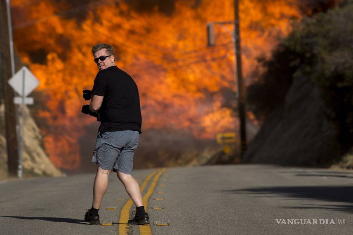 Aumenta a 42 número de muertos por incendio en California