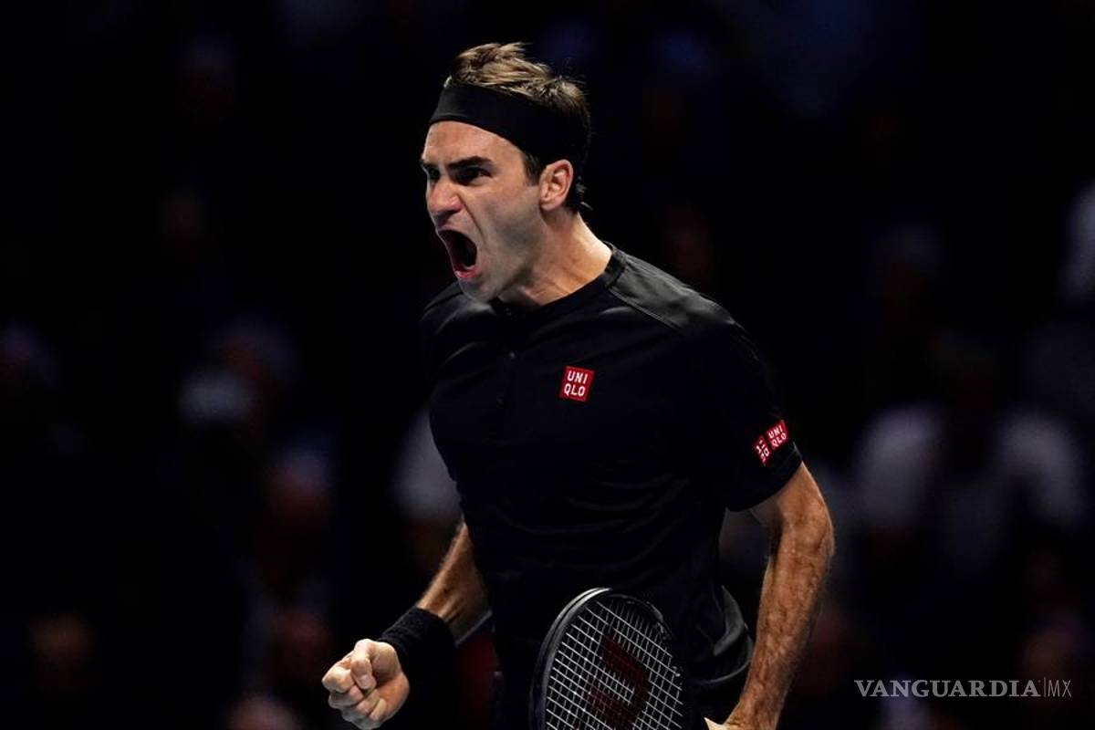 Federer le pega a Djokovic y está en la semifinal de las Finales de la ATP
