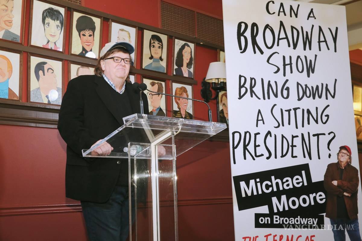 $!“Terms of my Surrender” de Michael Moore se estrena en Broadway