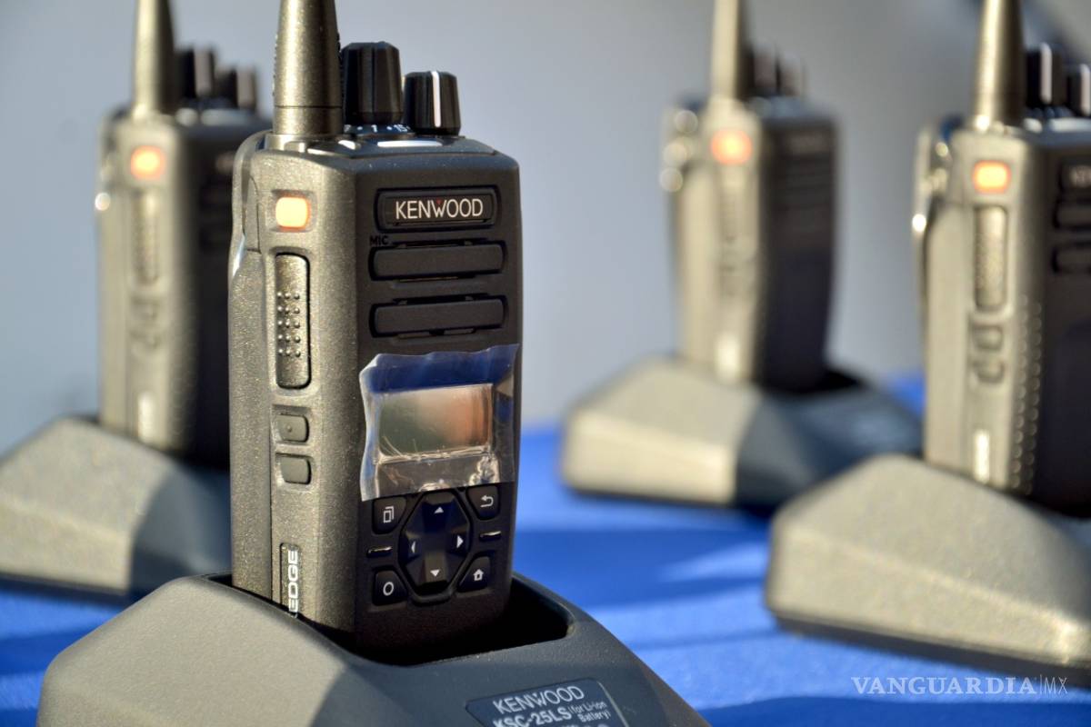 $!Peritos de Torreón reciben nuevos equipos de radiocomunicación