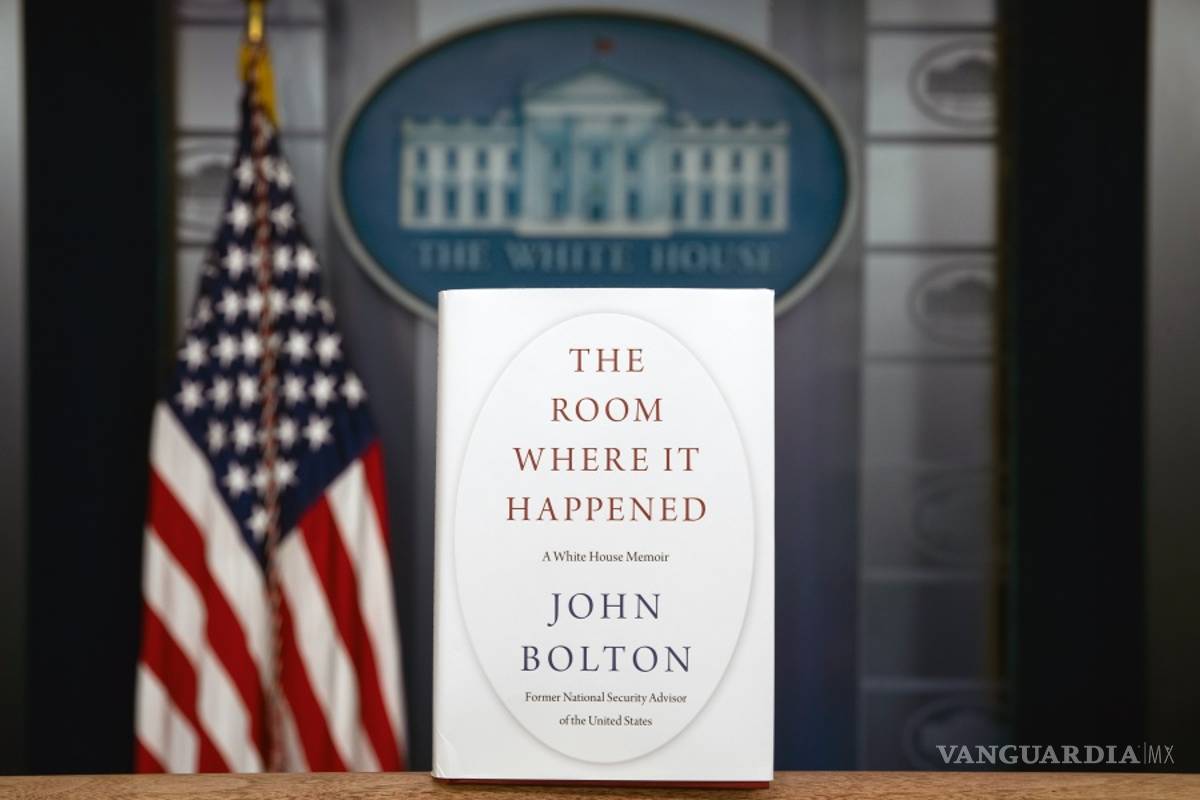 &quot;&quot;The Room Where It Happened: A White House Memoir&quot;, Donald Trump pierde John Bolton gana