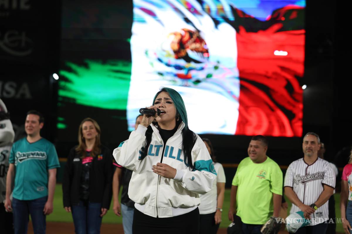 $!El himno nacional hizo acto de presencia durante la ceremonia del encuentro.