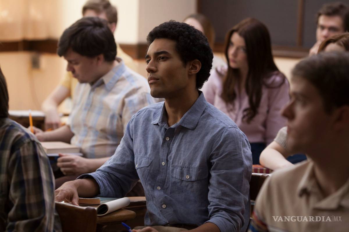 $!Así era Obama en la universidad según Netflix
