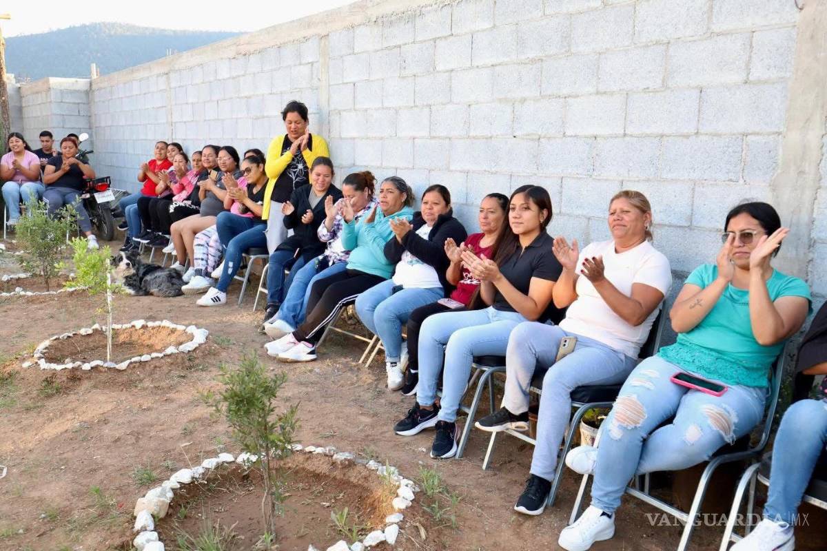 $!Familias agradecieron a la administración municipal por el apoyo.