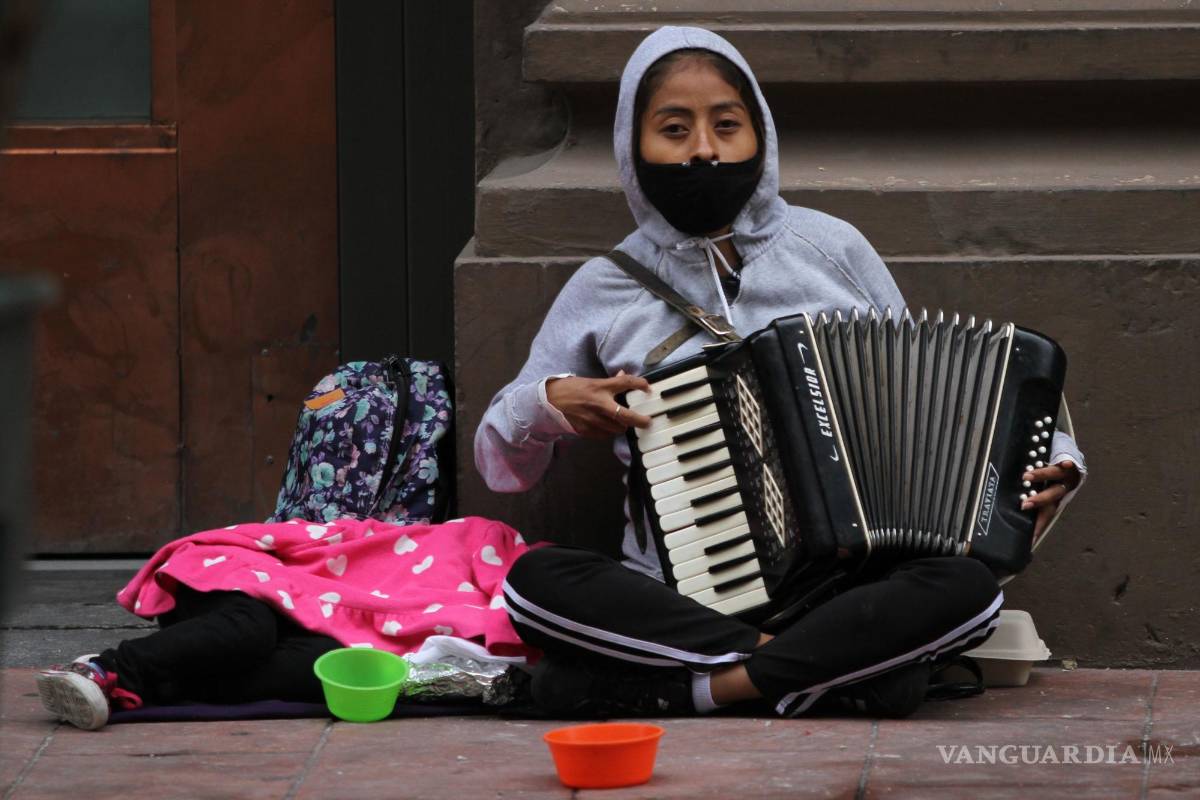 $!La gran mayoría de quienes están bajo la informalidad carecen de servicios de salud.