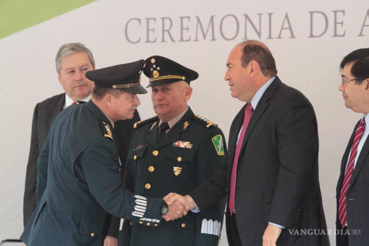 Reconoce Gobernador de Coahuila labor del Ejército Mexicano