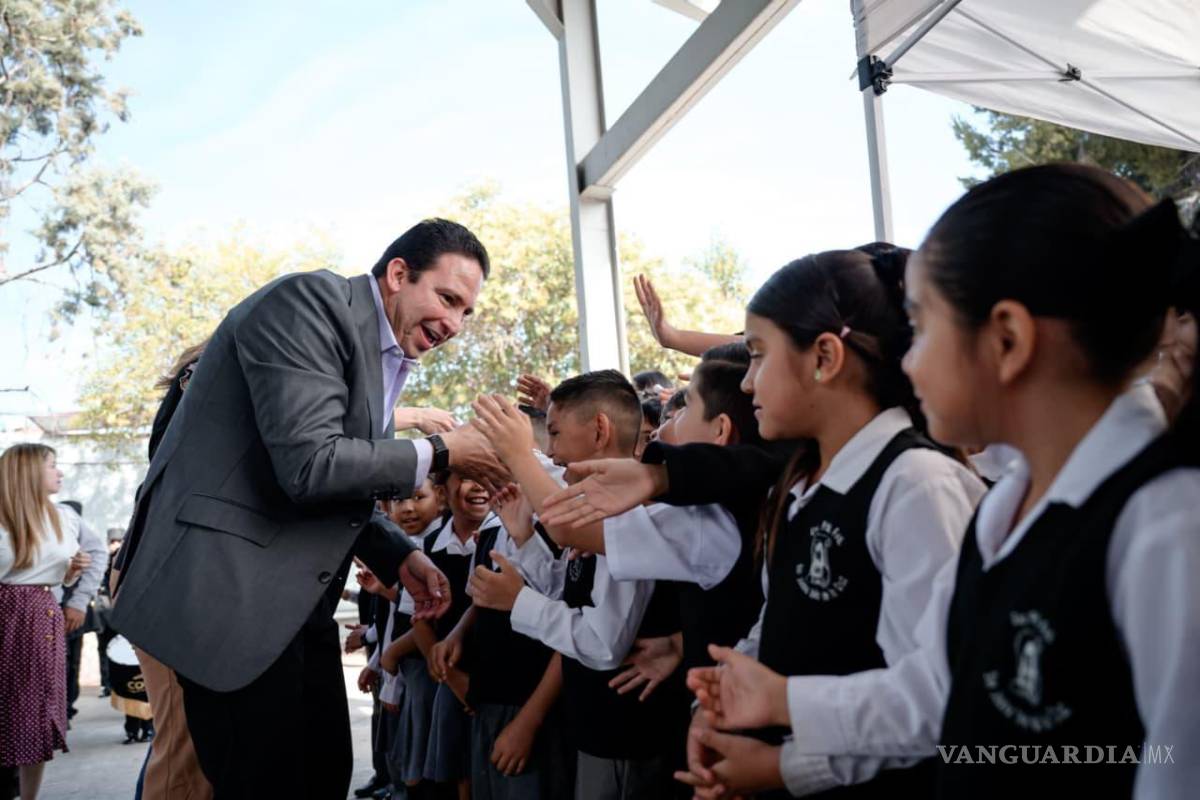 $!El Alcalde reiteró el compromiso de trabajar coordinadamente con el gobierno estatal para mejorar las oportunidades para los niños.