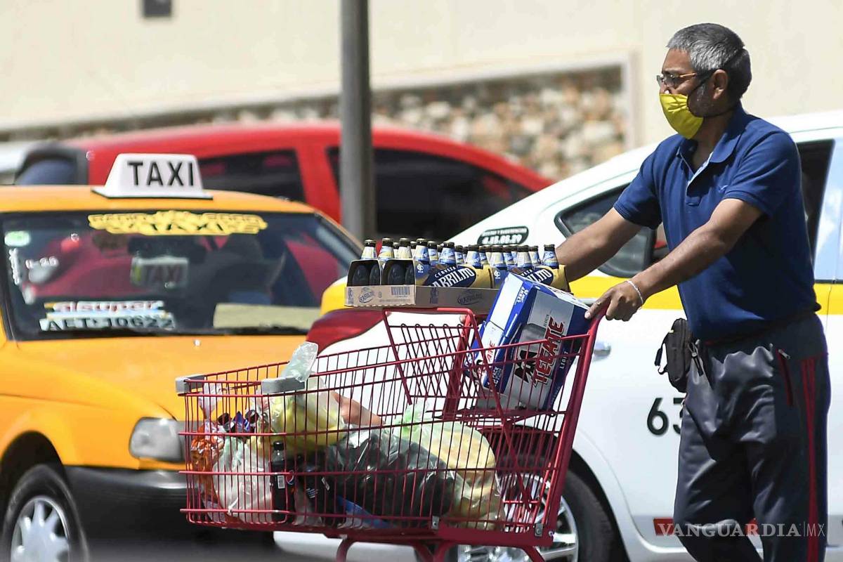 Agotan saltillenses ventas de licorerías