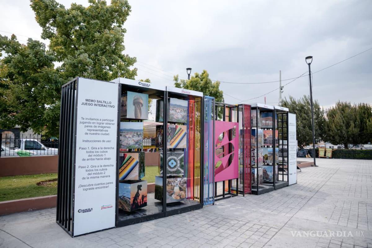 $!En la Plaza El Mirador se instalaron espacios de “photo opportunity” con imágenes de los atractivos turísticos de Saltillo.