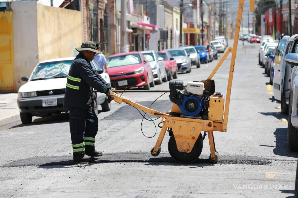 $!Los trabajos incluyen la colocación y compactación de material en los sectores intervenidos.