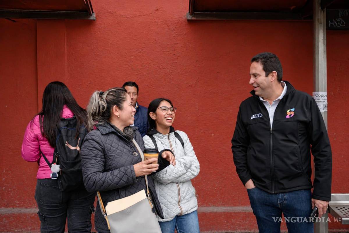 $!El alcalde Javier Díaz González informó que las tres rutas alimentadoras de Aquí Vamos Gratis registran 9 mil 500 pasajes diarios y amplían la conectividad entre distintos sectores de Saltillo.