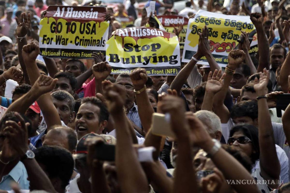 Multitudinaria protesta en Sri Lanka pide a ONU que no moleste a sus &quot;héroes&quot;