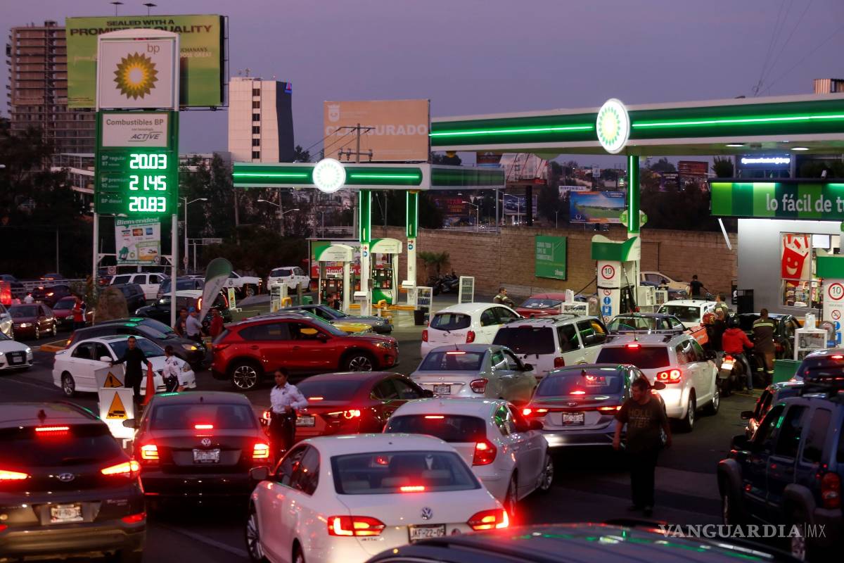 $!Para atajar la escasez de gasolina la Asociación de gasolineros de México pide "medidas adicionales"