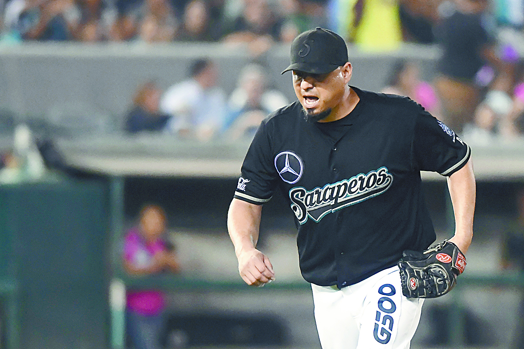 $!Saraperos, directo a los playoffs tras vencer a los Tecolotes