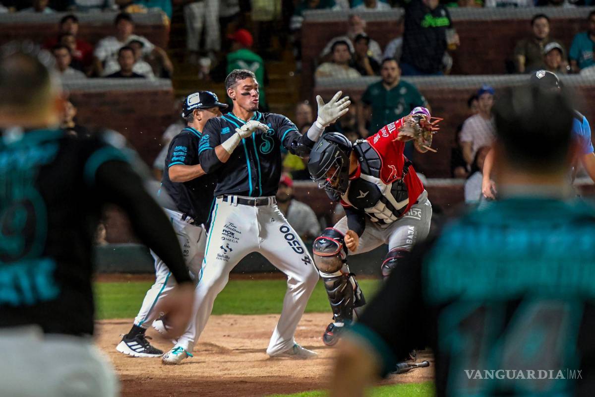 $!El catcher de Tijuana decidió enfrentarlo instantáneamente.