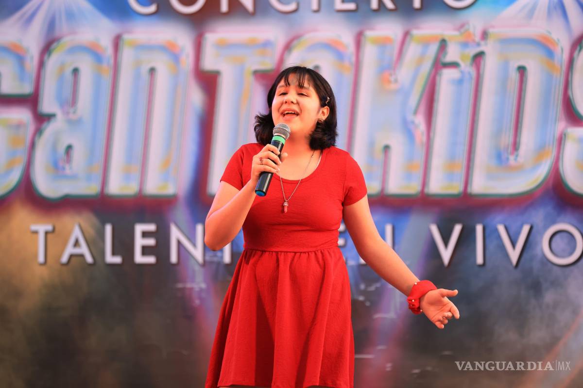 $!Entre entusiasmo y aplausos, participantes de CantaKids compartieron su voz y alegría con decenas de familias que se dieron cita en el corazón de Saltillo.