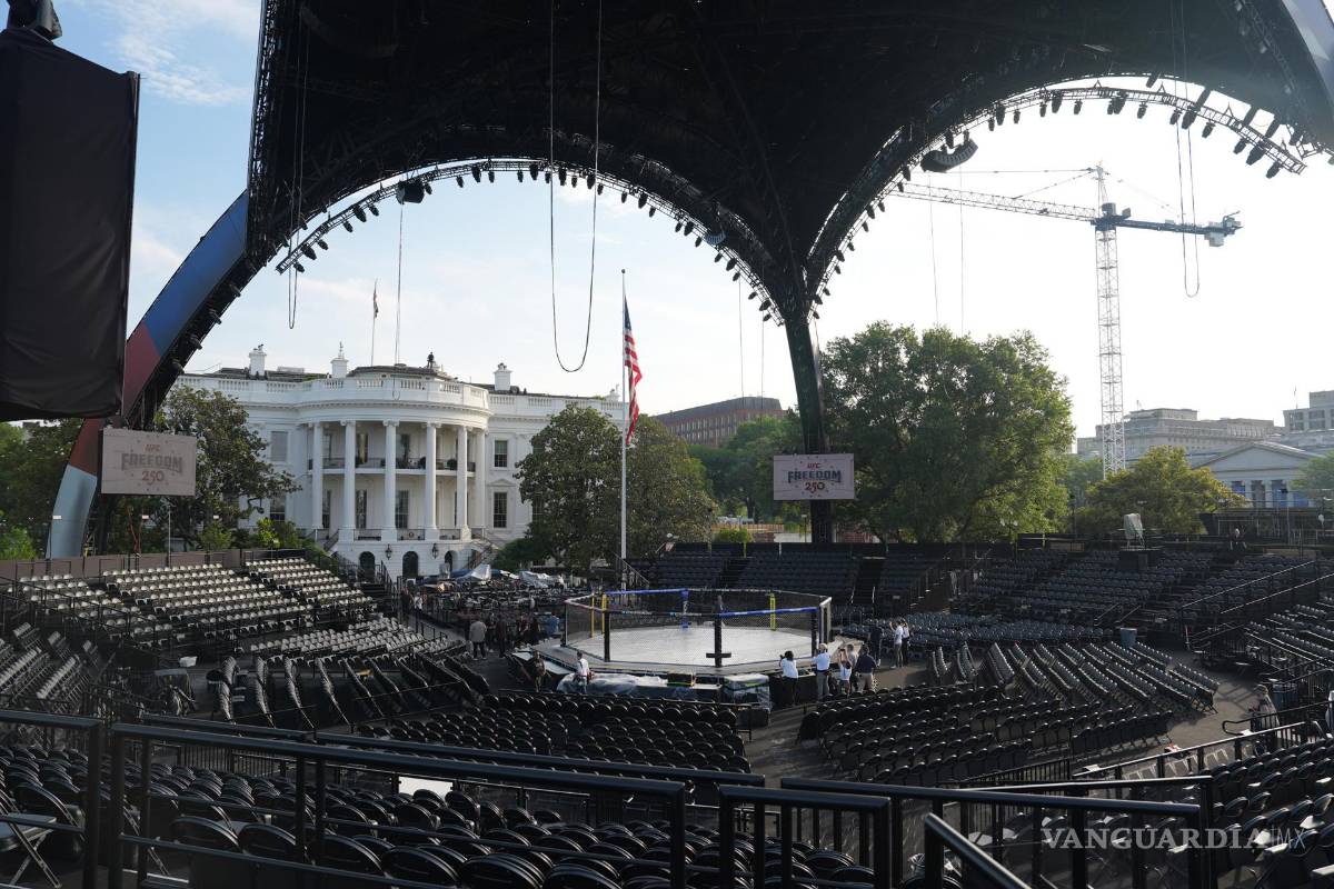 $!El cuadrilátero 'La Garra' está instalado en los jardines de la Casa Blanca en Washington.