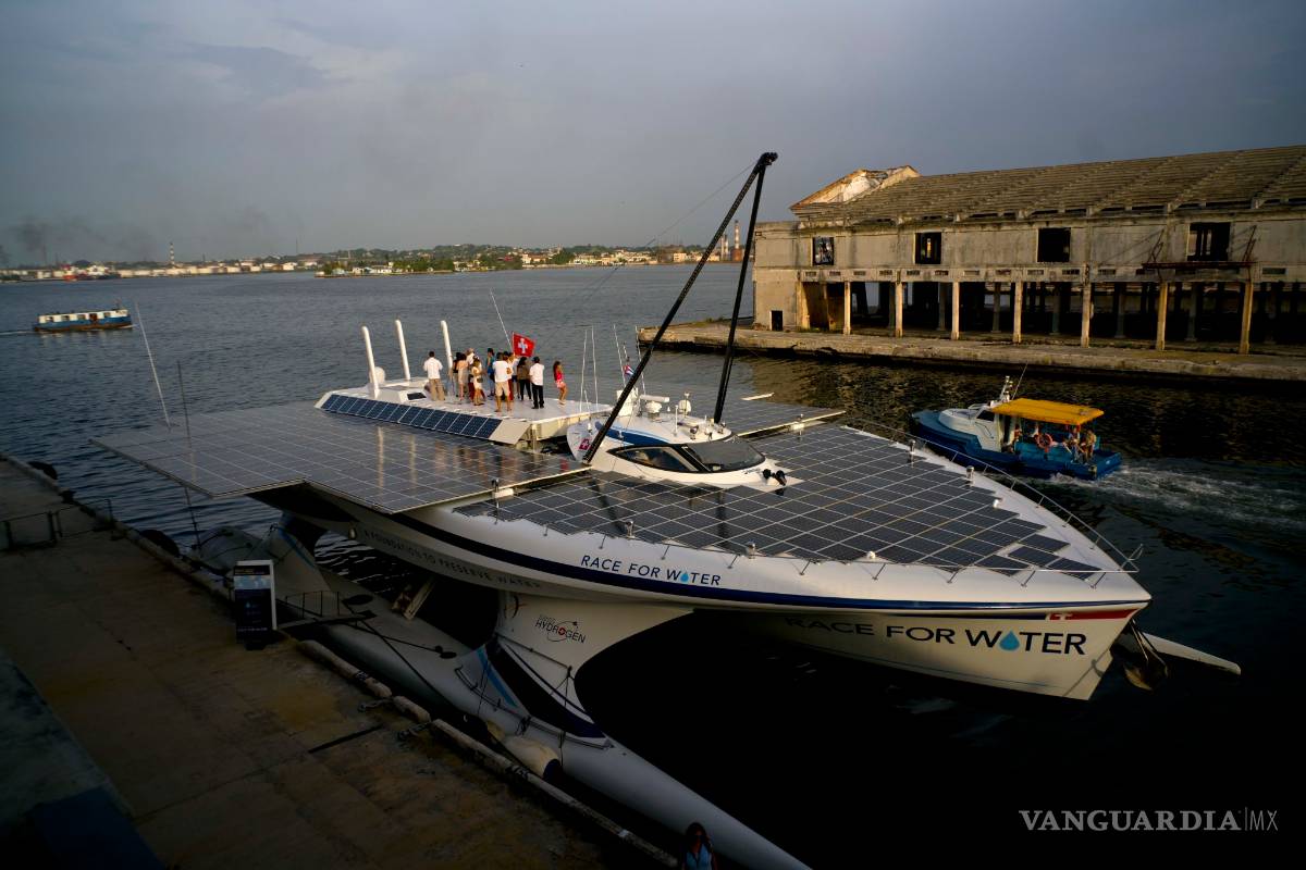 Barco ecológico llega a Cuba