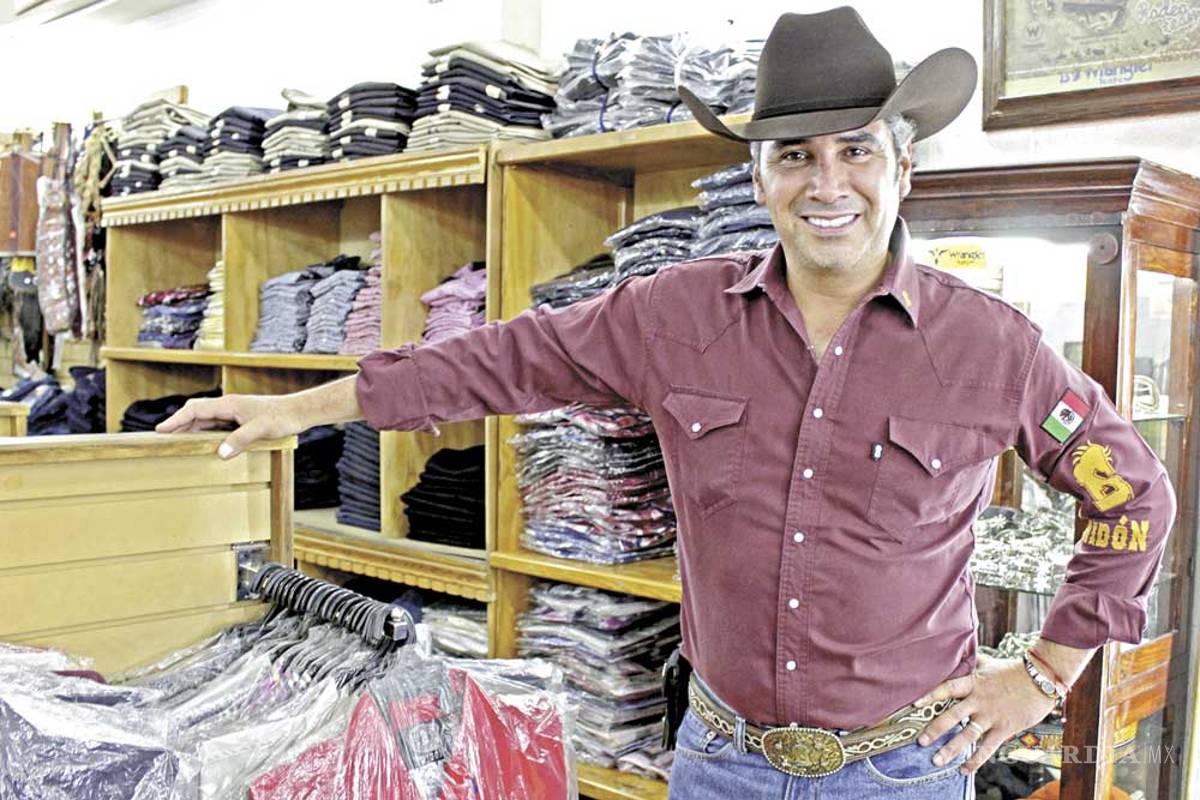 Toño Aldeco cabalga en Coahuila
