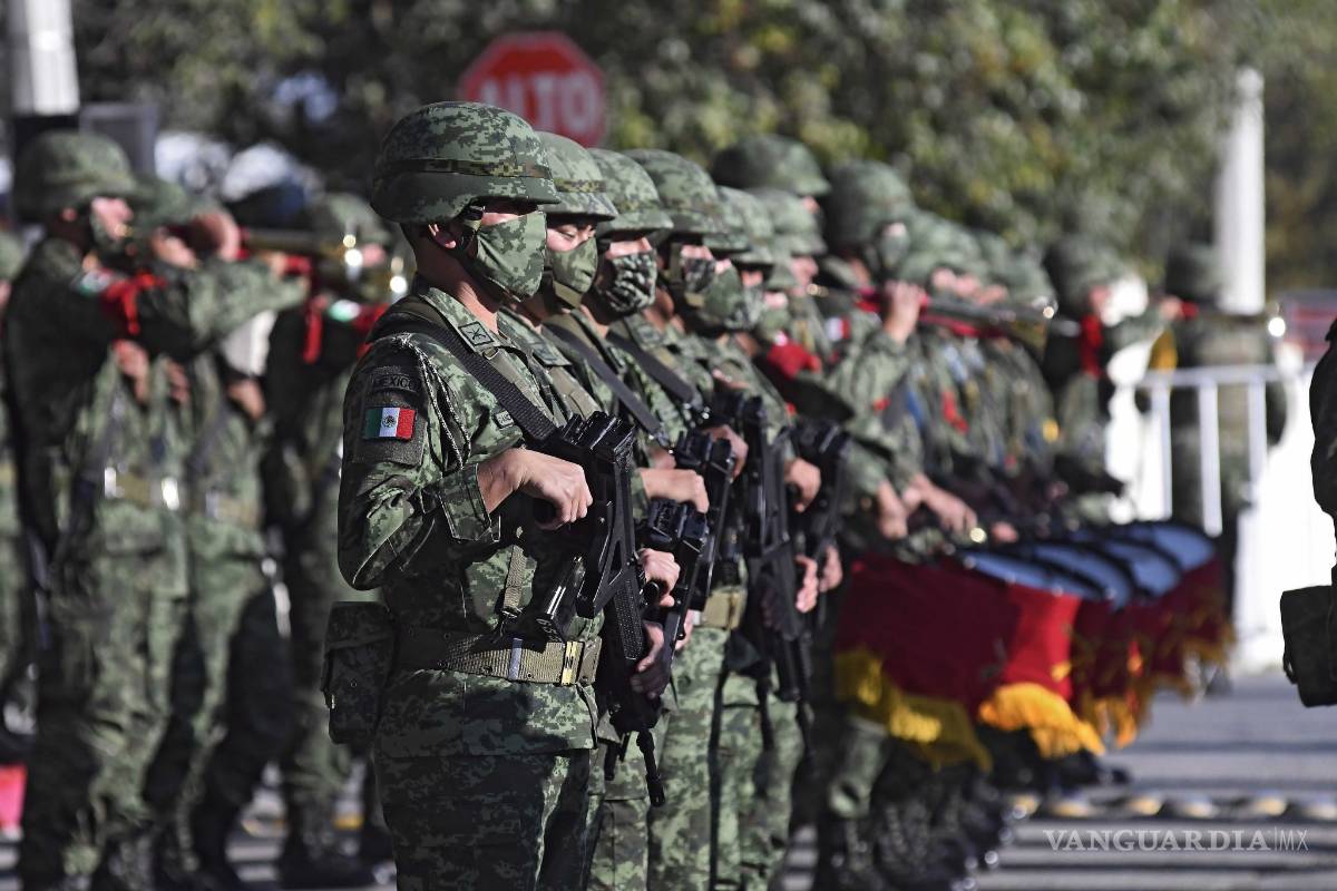 $!Reconoce Coahuila a quienes se dedican a salvar vidas durante la pandemia el Día de la Bandera