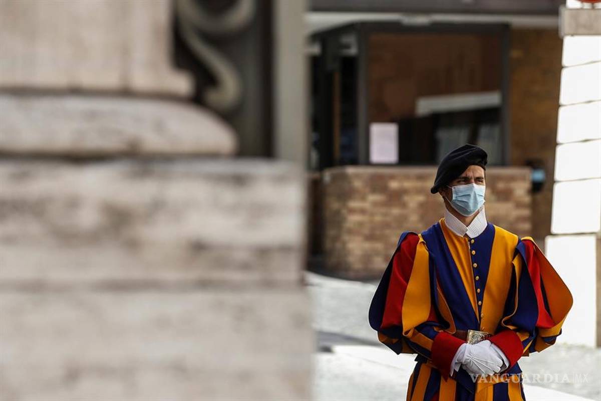 $!Basílica San Pedro es sometida a una inédita desinfección para su reapertura