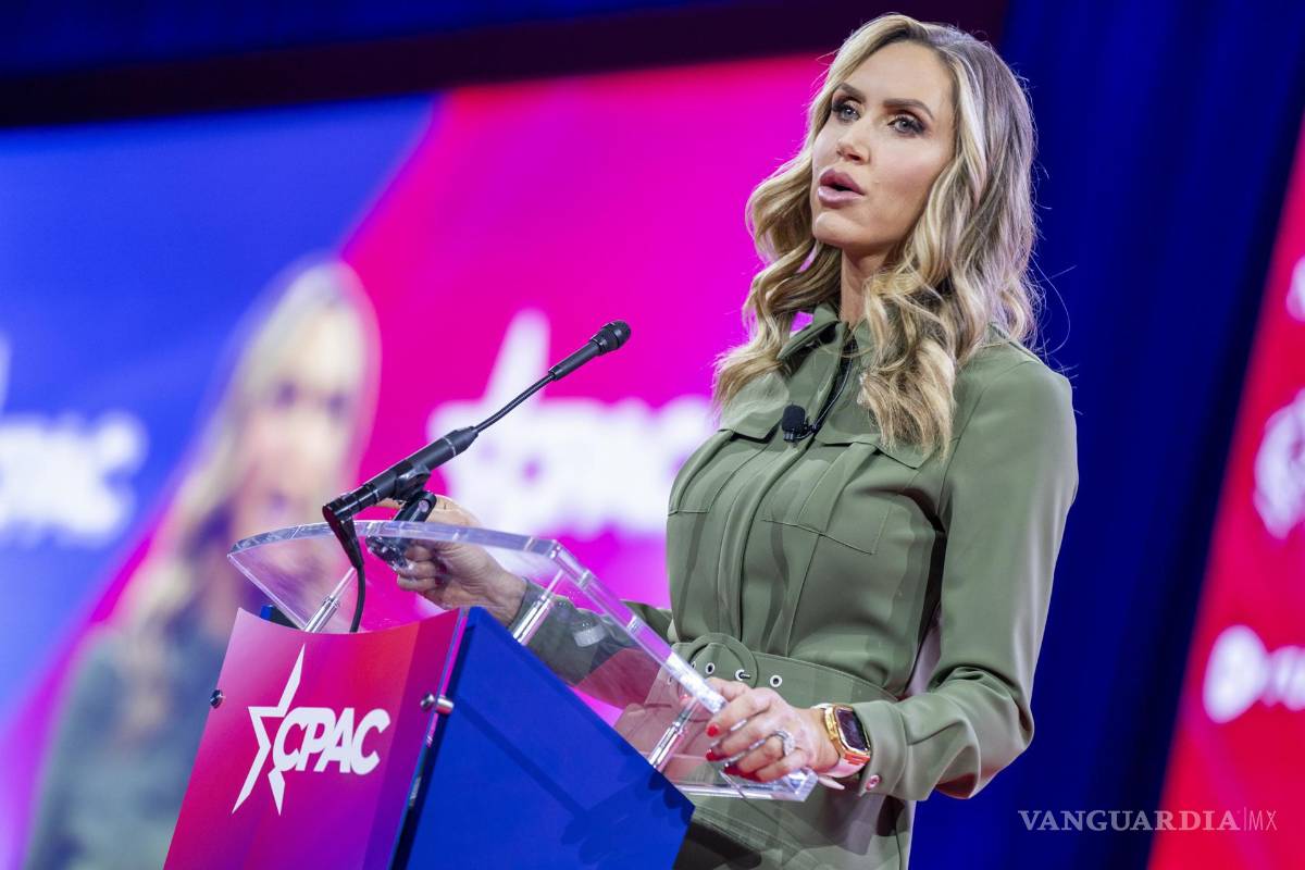 $!Lara Trump, exasesora de campaña del expresidente Donald Trump, pronuncia comentarios durante la Conferencia de Acción Política Conservadora (CPAC) 2024.