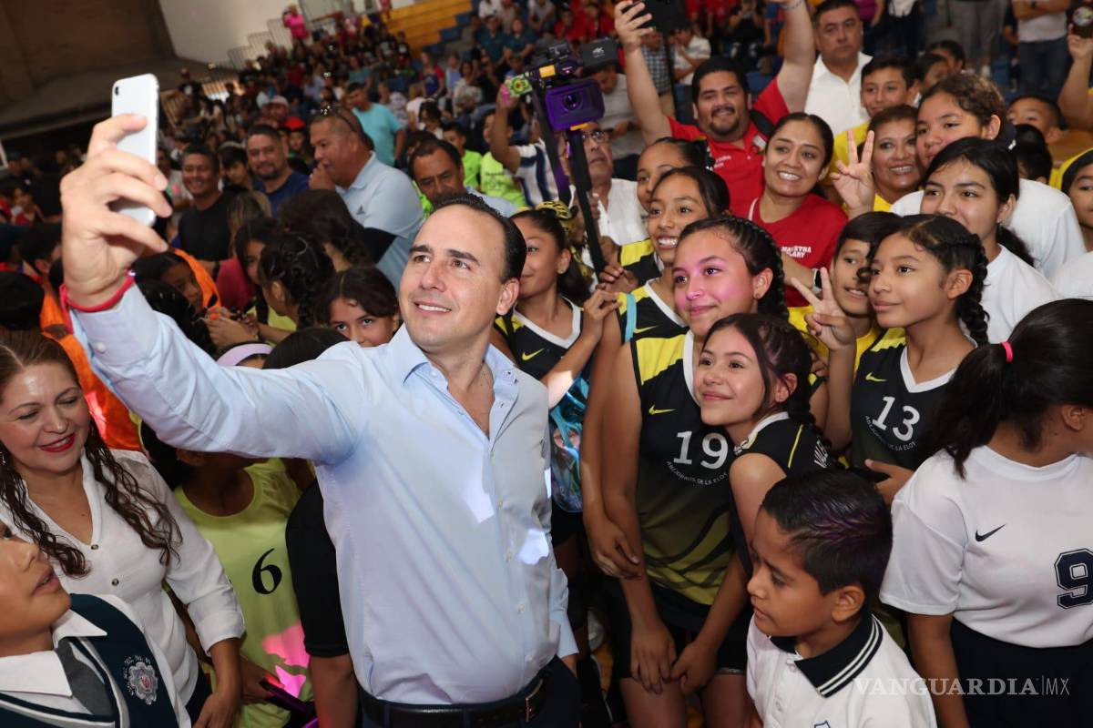 $!Más de 500 mil paquetes escolares serán repartidos en las distintas regiones de la entidad.