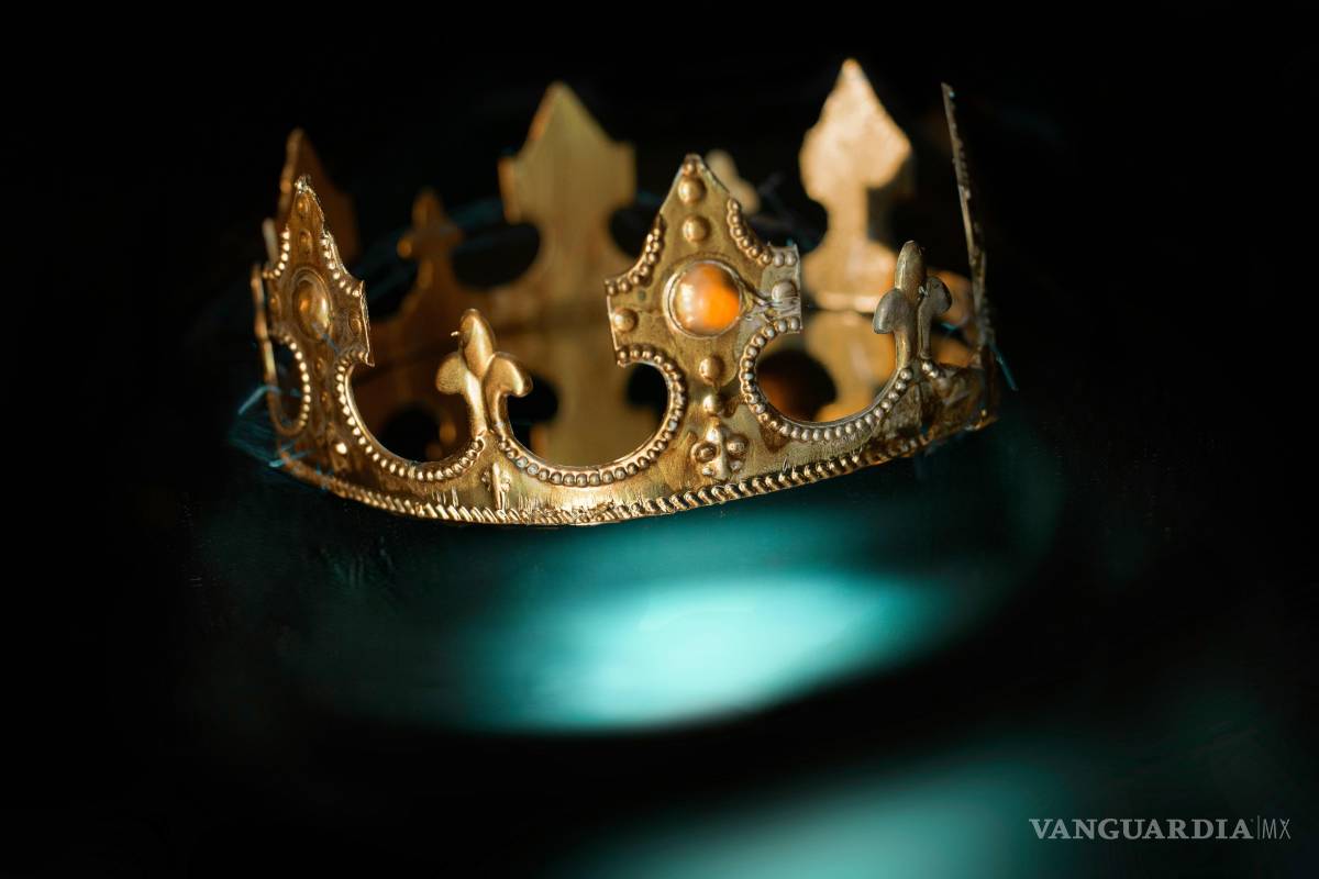 El rey y su torre de marfil