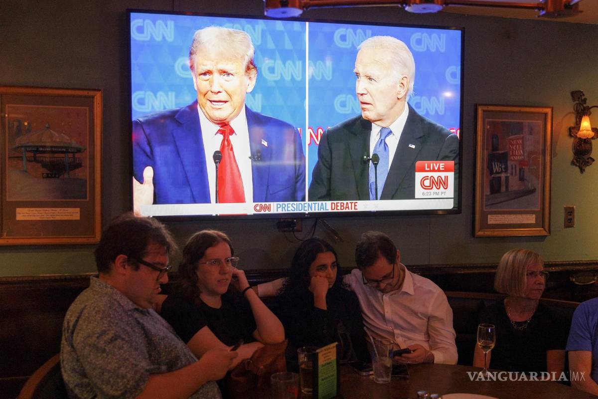 $!El inédito debate, por su realización de manera muy temprana, fue observado por TV por millones de estadounidenses.