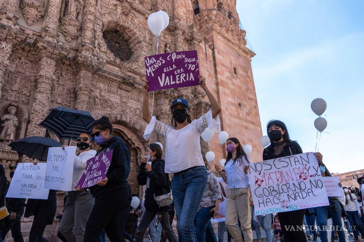 $!Esta movilización surgió luego que ayer se confirmara el hallazgo del cuerpo de Valeria Landeros, de 24 años de edad, quien duró seis días desaparecida.