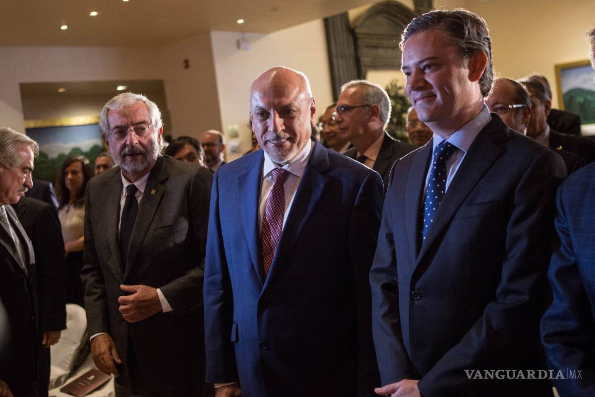 $!Los científicos se van de México; 1.2 millones han emigrado en dos décadas