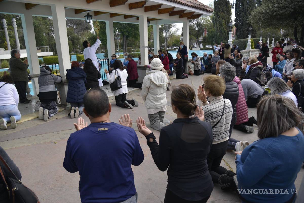 $!El próximo 22 de febrero se iniciará con una serie de rosarios y oraciones afuera de las clínicas donde realizan abortos.