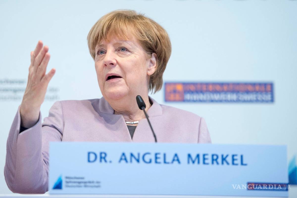 Erdogan acusa a Angela Merkel de estar &quot;apoyando el terrorismo&quot;