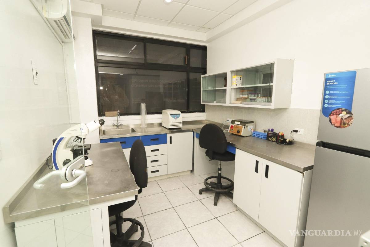 Reactiva Facultad de Ciencias Químicas de la UAdeC, Laboratorio de Análisis Clínicos y Moleculares