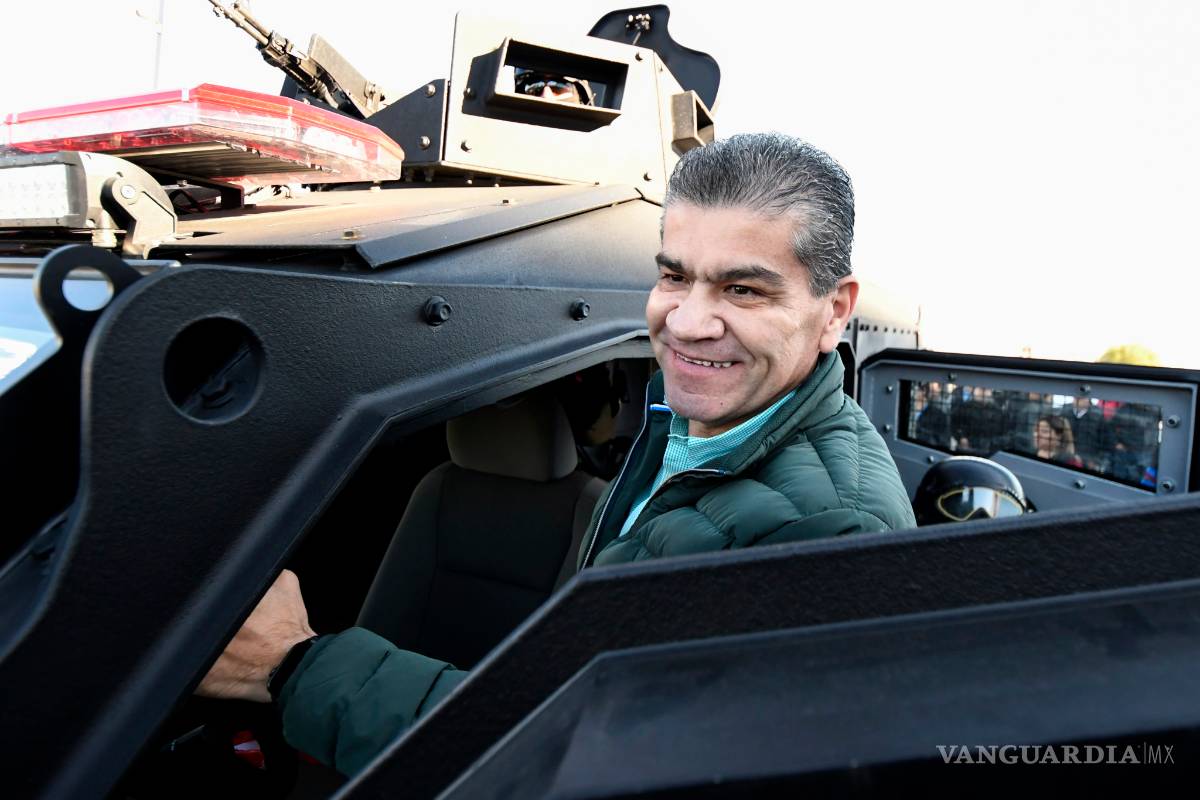 $!Entrega Miguel Riquelme 10 unidades tácticas a las fuerzas de seguridad en Coahuila