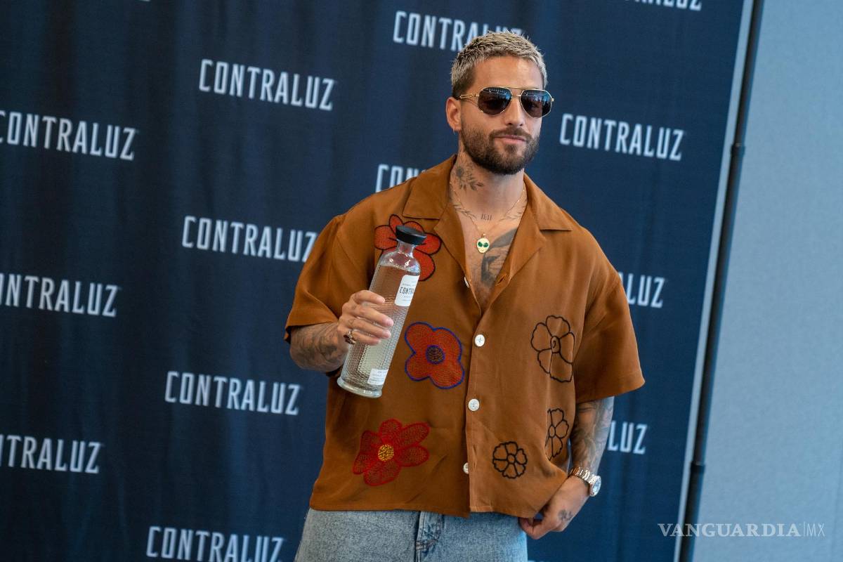 $!El cantante colombiano Maluma presenta su marca propia de mezcal durante una rueda de prensa en Manhattan, Nueva York (Estados Unidos).