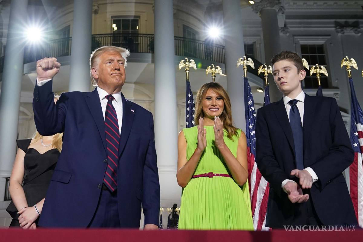 Barron, hijo de Melania y Donald Trump fue caso positivo de COVID-19