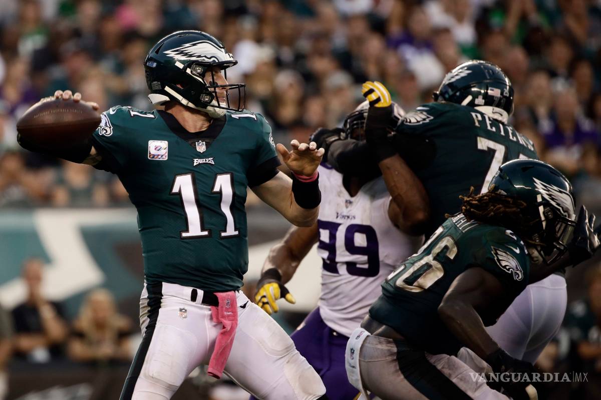 ¿Nick Foles? ¿Quién? Carson Wentz le da la victoria a los Eagles y le pasan encima a los Giants