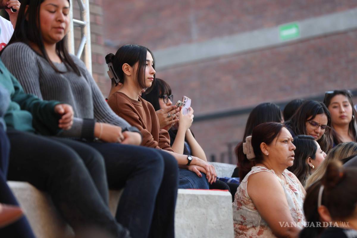 $!El TEDx U Carolina Women se convirtió en un espacio de reflexión profunda sobre los problemas de la violencia estructural en México, abordando desde la maternidad infantil hasta la representación política y cultural de las mujeres.