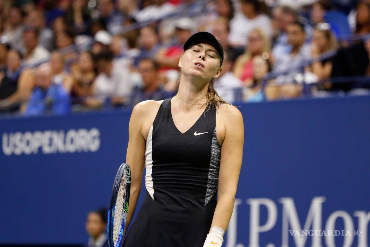 $!Djokovic avanzó; Sharapova se quedó en el camino