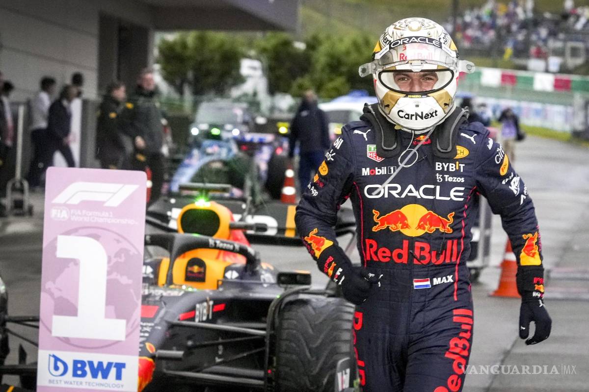 $!Max Verstappen logró su triunfo número 32 en la Máxima y se coronó bicampeón