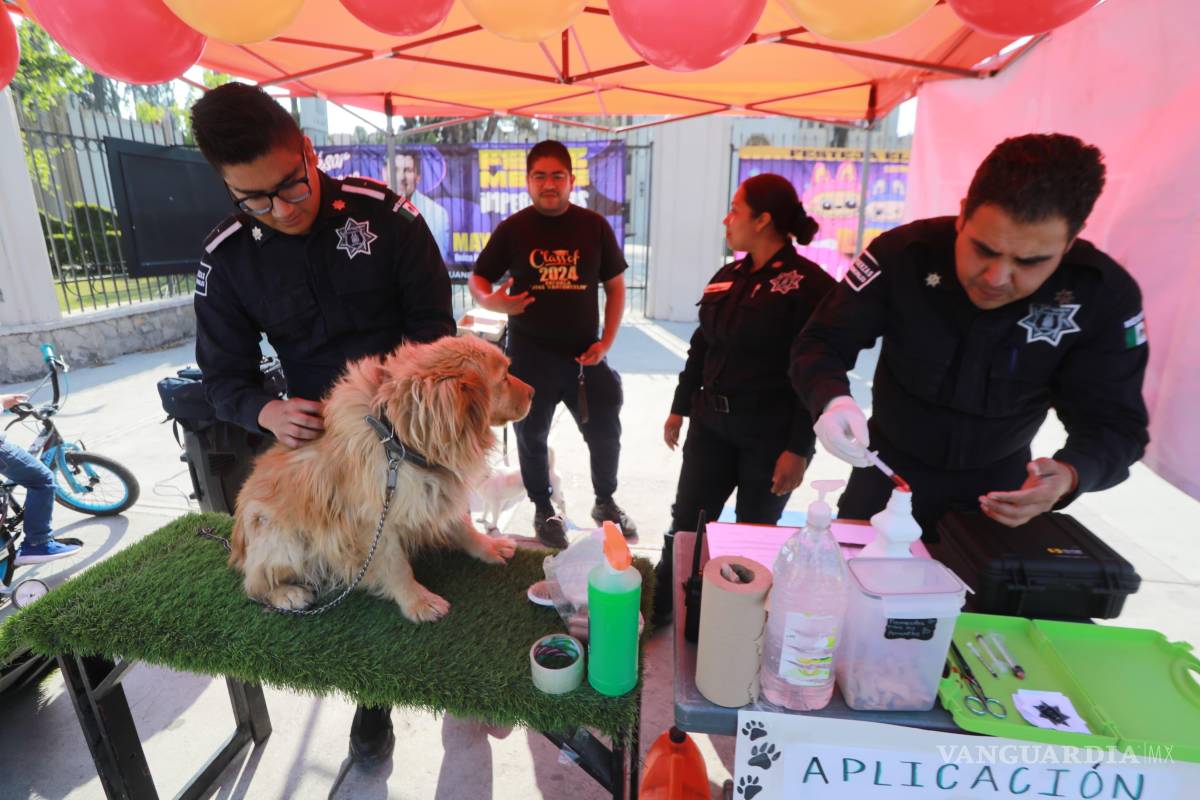 $!Control Canino realizó vacunación antirrábica y desparasitación gratuita para mascotas, fomentando el cuidado responsable.
